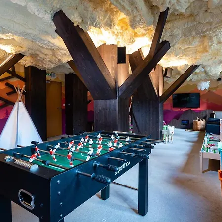 Bjoernson & Bjoernson Tree Jasna Hotel 3*