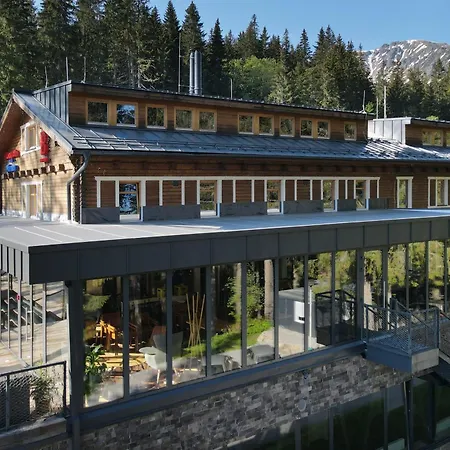 Hotel Bjoernson & Bjoernson Tree Jasna 3*