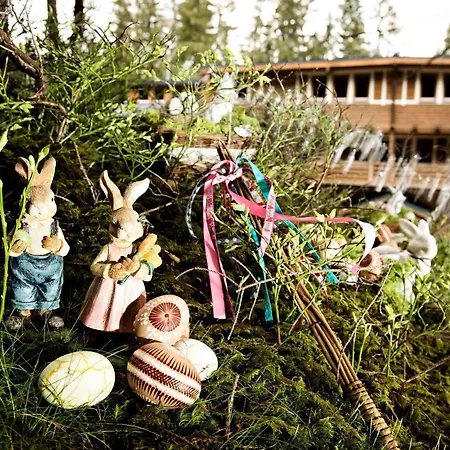 Bjoernson & Bjoernson Tree Jasna Hotel 3*